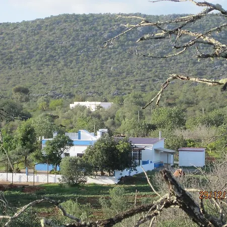 Holiday home Quinta Do Monte Em *